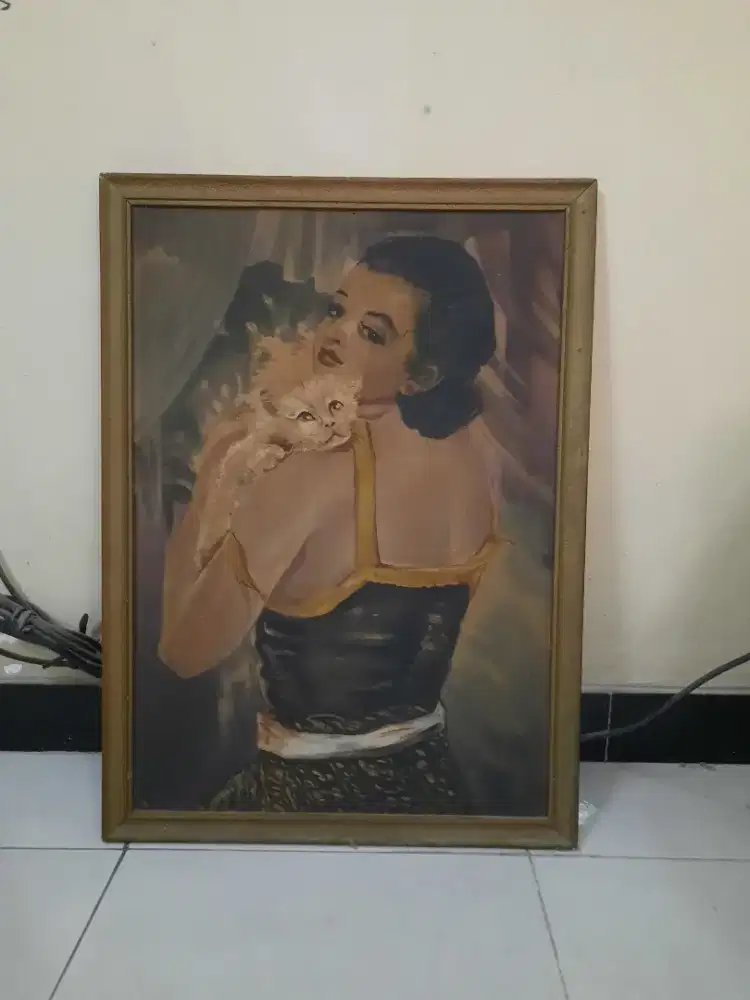 Lukisan lawas prempuan dan kucing