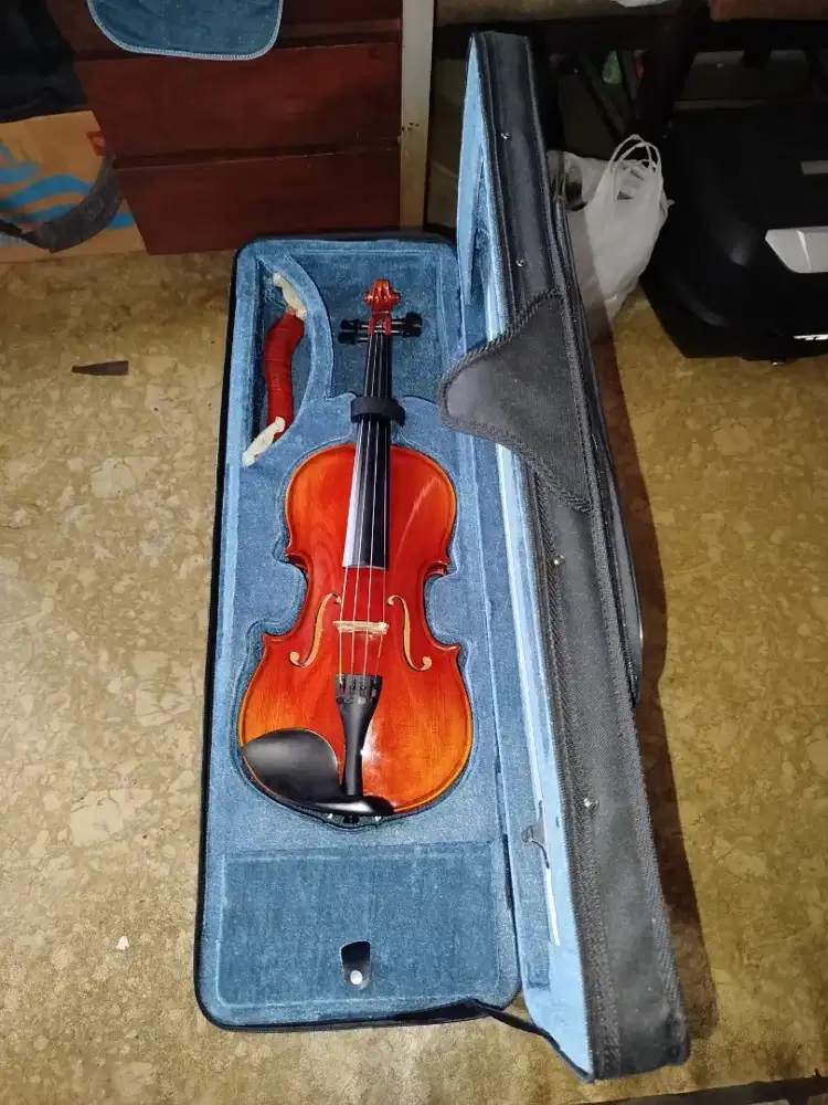 Dijual Biola ukuran 4/4