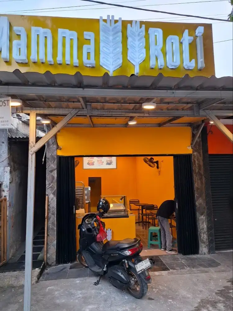 DISEWAKAN KIOS STRATEGIS DI MERUYA