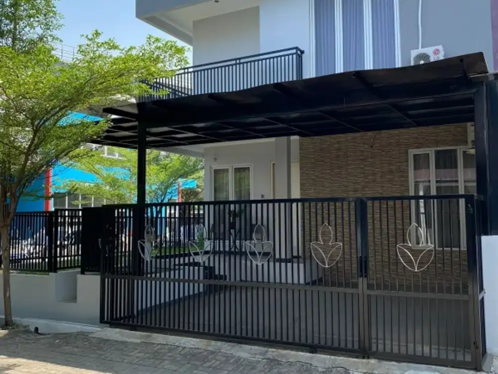 Dijual Rumah Hook LT 168 m2/harga 3,6 M  East Poin Jatibening Pondok Gede Bekasi