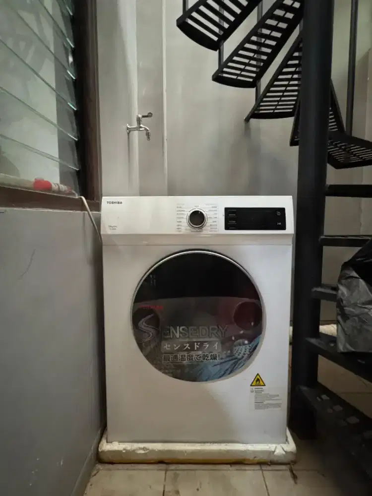 Pengering atau Dryer Baju Toshiba