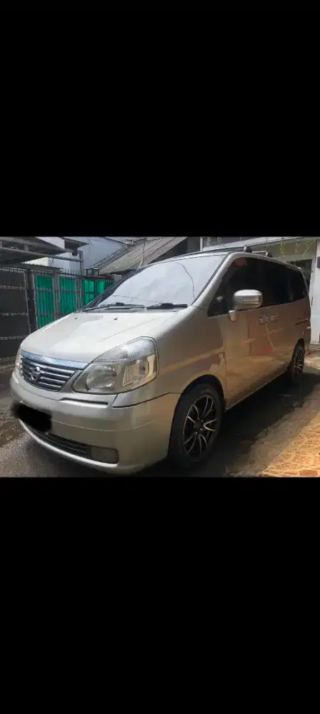 NISSAN SERENA Highway Star HWS 2012