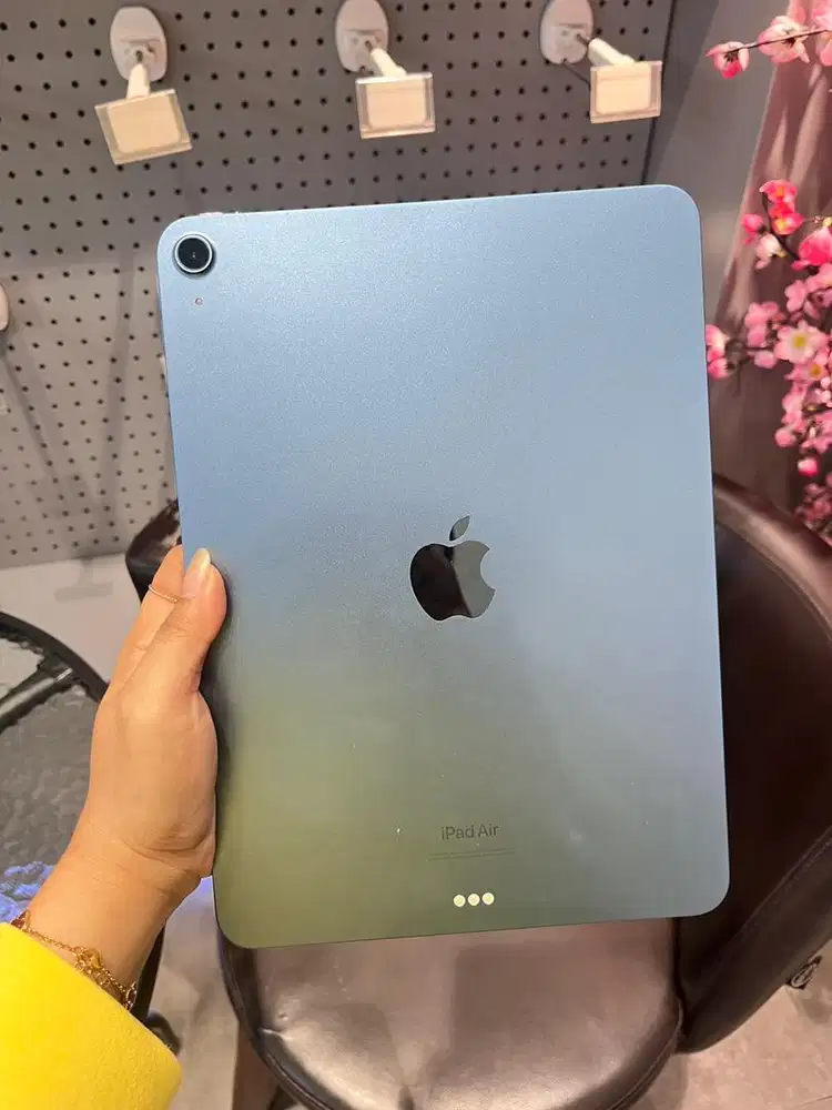 second ipad air 5 64gb mulus mines unit only