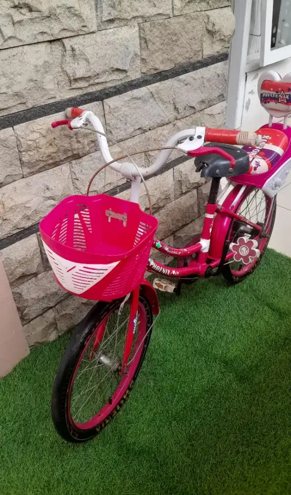 Sepeda untuk Bocil merk Phoenix