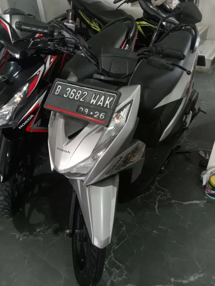 Honda BEAT Street 2021 Low Km - Maulana Motor