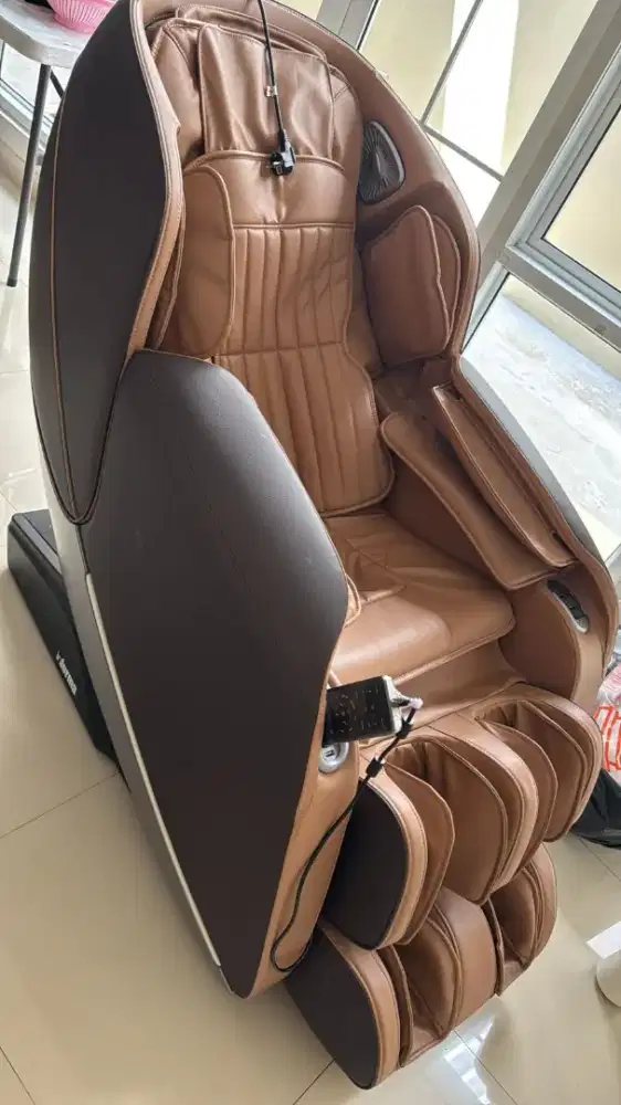 Kursi pijat / massage chair