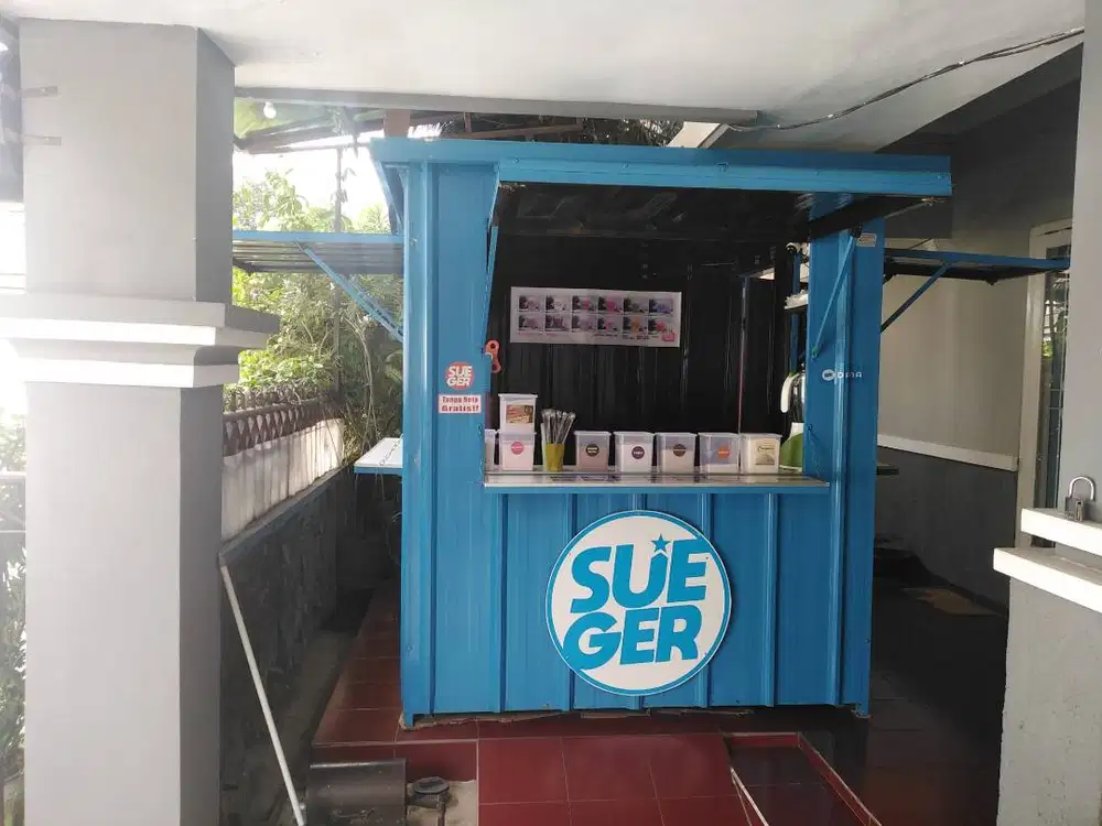 Dijual Paket Usaha Minuman Lengkap — Stand Container 2x2m Malang Kota