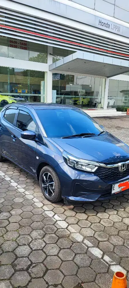 Honda brio satya cvt jarak tempuh 4rb km