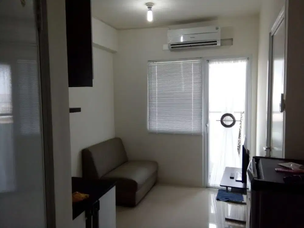 Apartemen the green pramuka city 2br bulanan