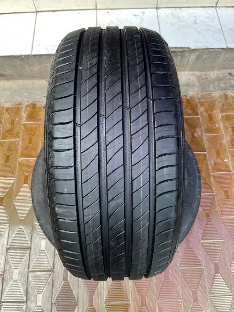 Ban Michelin Primacy 4 New Old Stock 225 45 r18 1Pcs