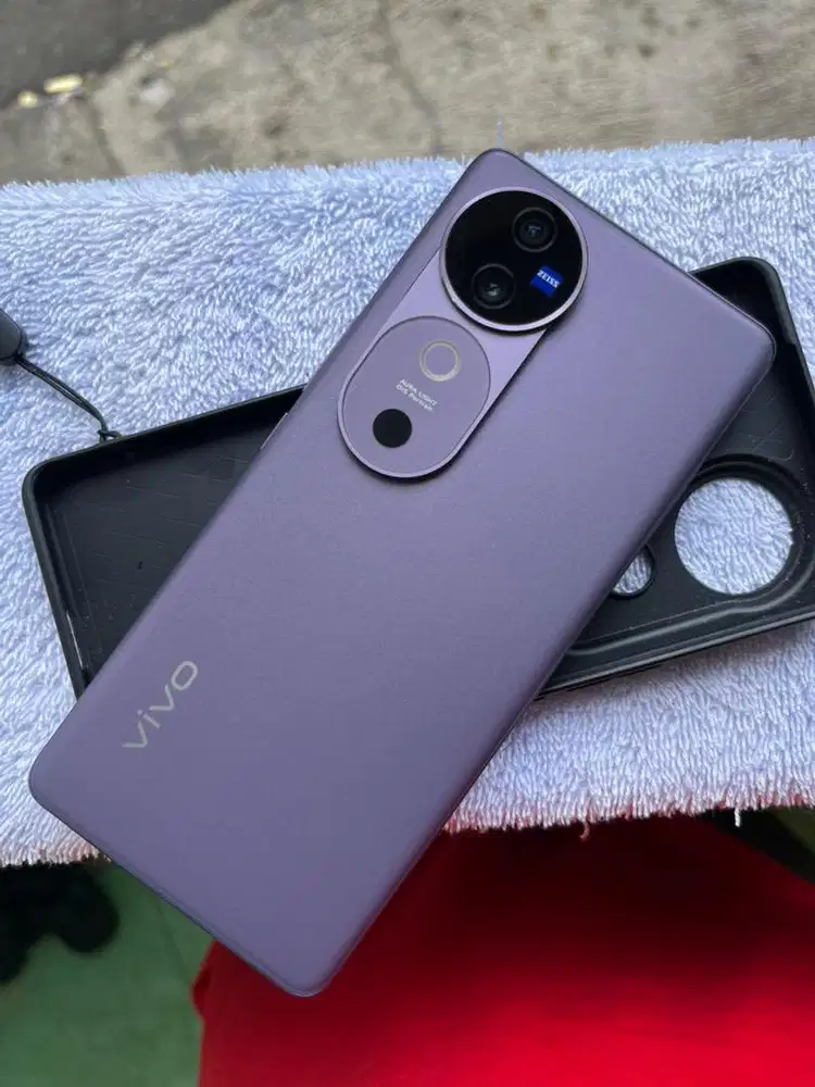 Vivo V40 5G Ram 8/512GB full set mulus masih garansi