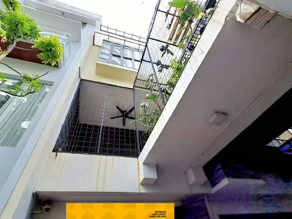 Rumah Mewah 4 Lantai Springhill Golf Kemayoran Dekat Prj Toll Golf & Sekolah Gandhi Gmis