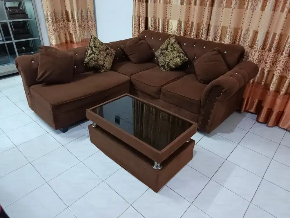 Sofa tamu / set meja kursi tamu