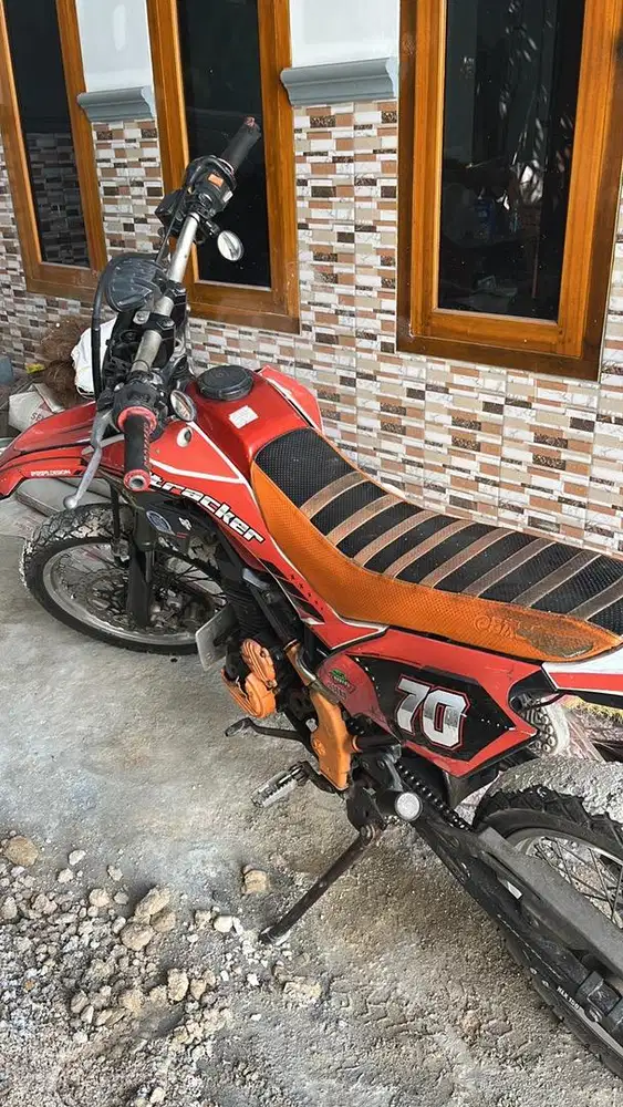 kawasaki KLX Dtracker 150cc