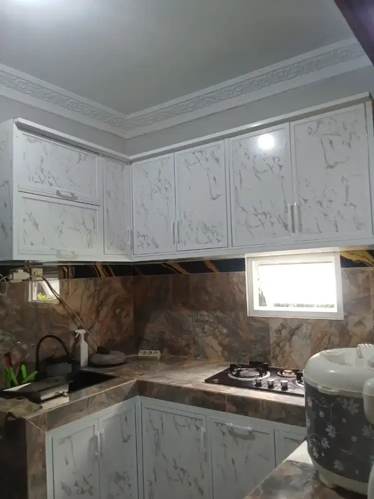 Kitchen set alumunium