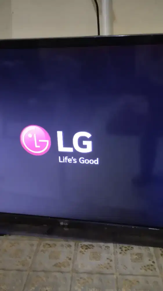 Smart Tv murah merk LG like new Masih segel mulus siap nonton YouTube