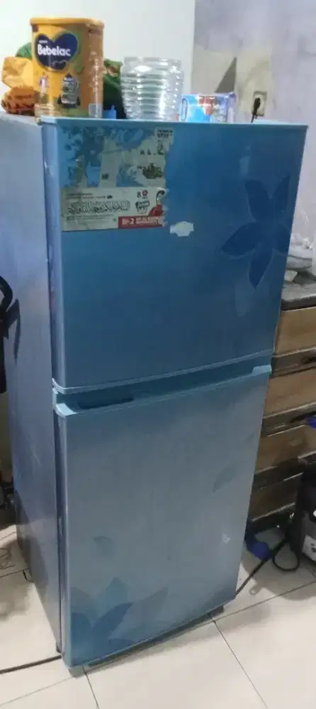 Kulkas Sharp 2 Pintu