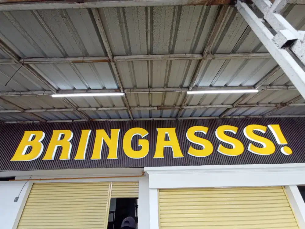 Huruf Timbul Akrilik Bandung