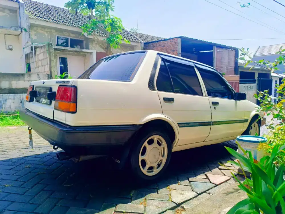 COROLLA GL / AE 80