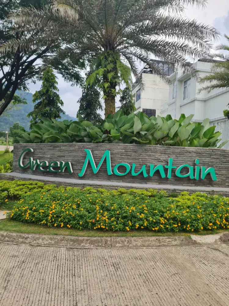 DISEWAKAN RUMAH DI SENTUL CITY HARGA NEGO