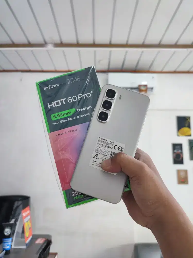 Infinix hot 60 pro+ 8/256 Second