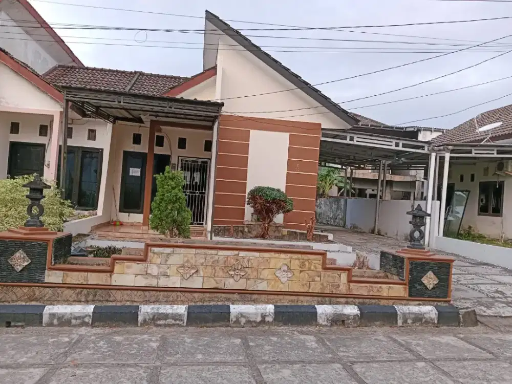 Disewakan/Dikontrakan Rumah Siap Pakai