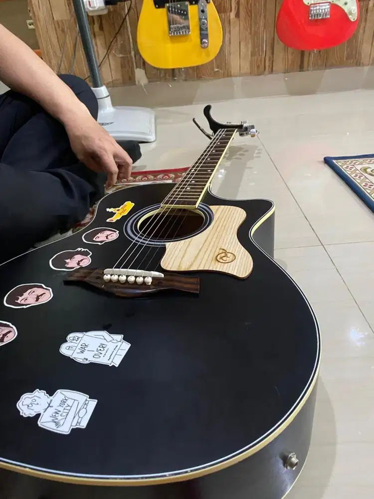 Gitar Akustik Elektrik Mandalika Second