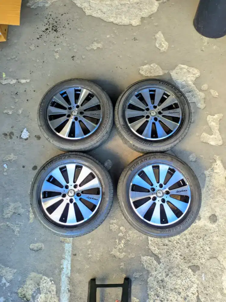 Velg Bekas Luxury Hanes R17 5x114