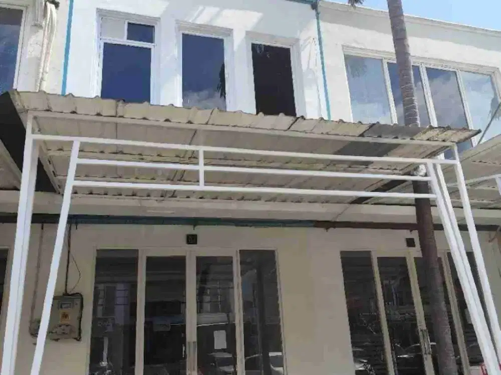 Disewakan Ruko San Antonio Pakuwon City 2 lantai Cocok utk usaha kuliner makanan, kursus, kantor, dsb nya