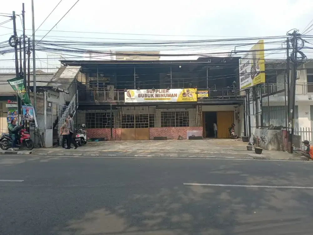 Lelang mainroad tempat usaha cihampelas bandung
