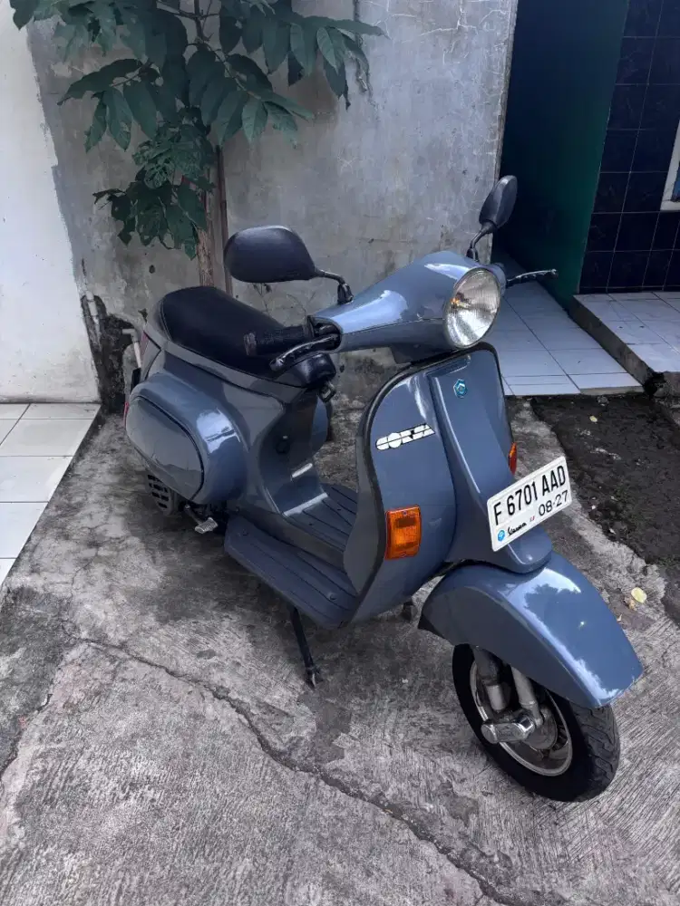 Vespa Corsa 1997 Grey Langka – Skuter Matic Pertama