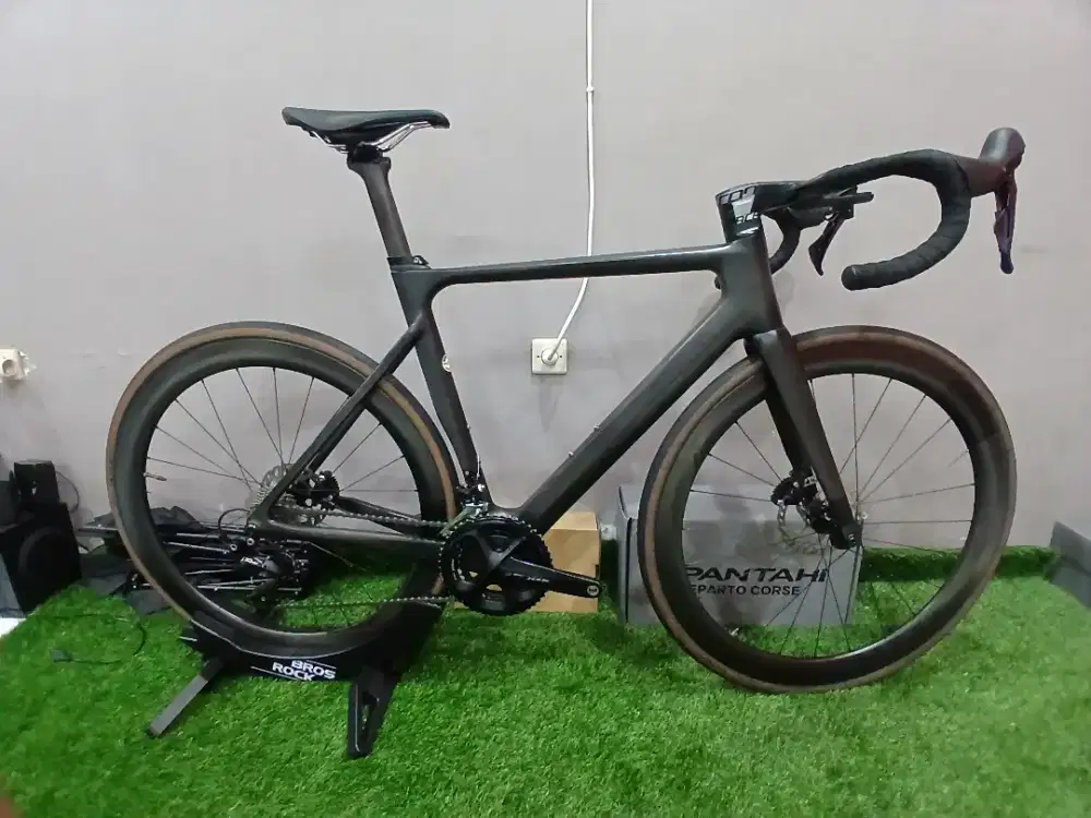 ROADBIKE POLYGON HELIOS A8X SIZE M 52 SECOND GOOD CONDITION