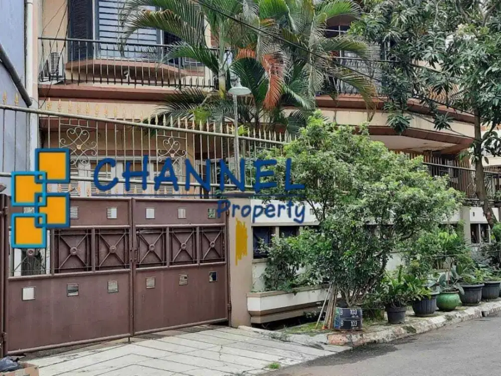 DIJUAL Rumah Villa Melati Mas,Row Jalan Lebar,Dekat Taman