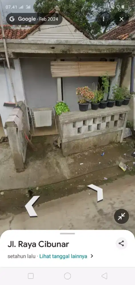 bismillah. dijual rumah pinggir Jl. raya cibunar sangat strategis