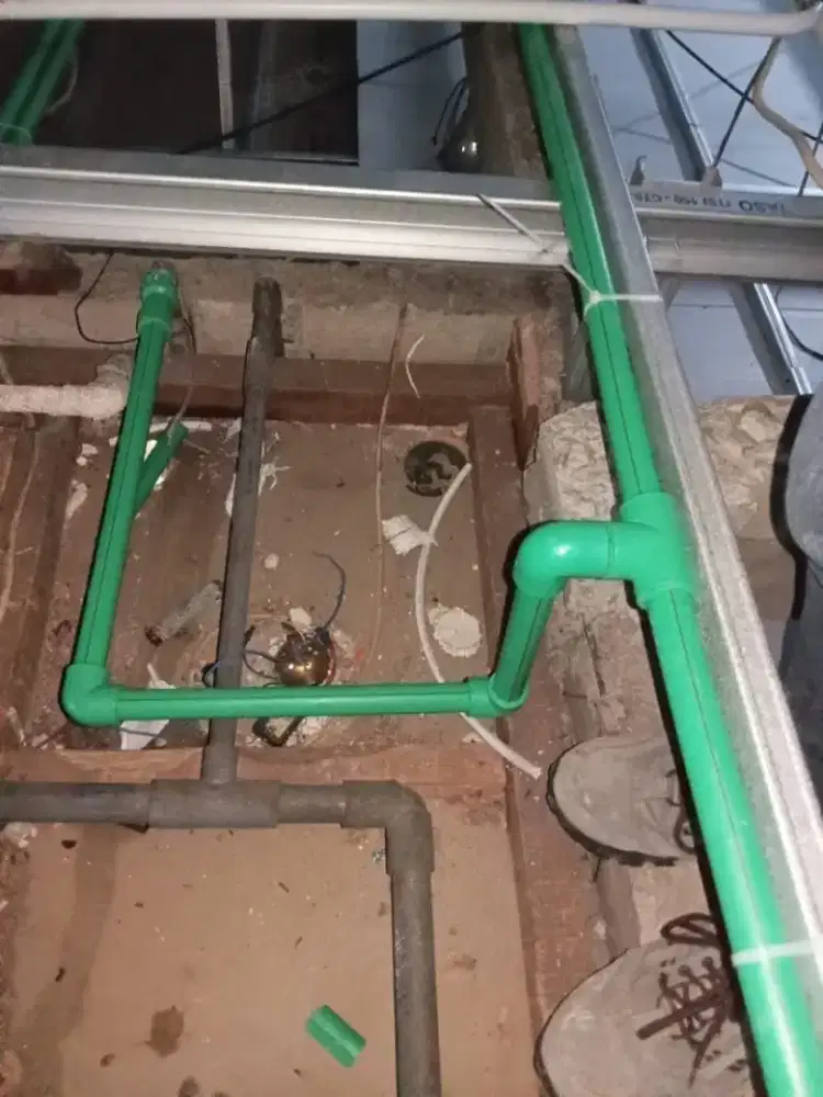 Jasa Instalasi Pipa Air Panas Water Heater