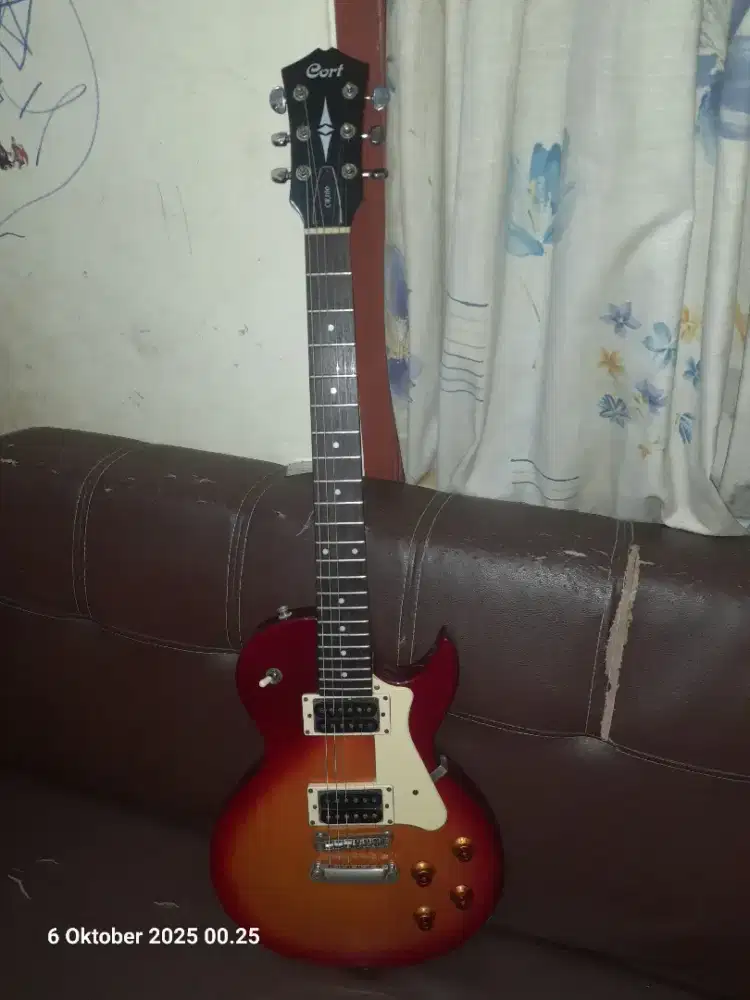 Gitar Cort CR100