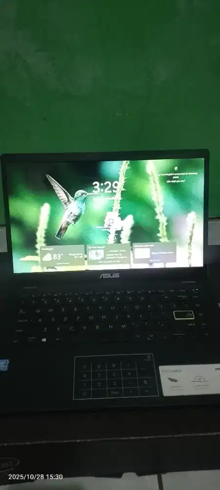 Jual aja asus vivobook L410MA