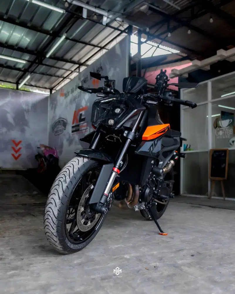 KTM 990 Duke 2024 Modif Special PowerParts Original KTM