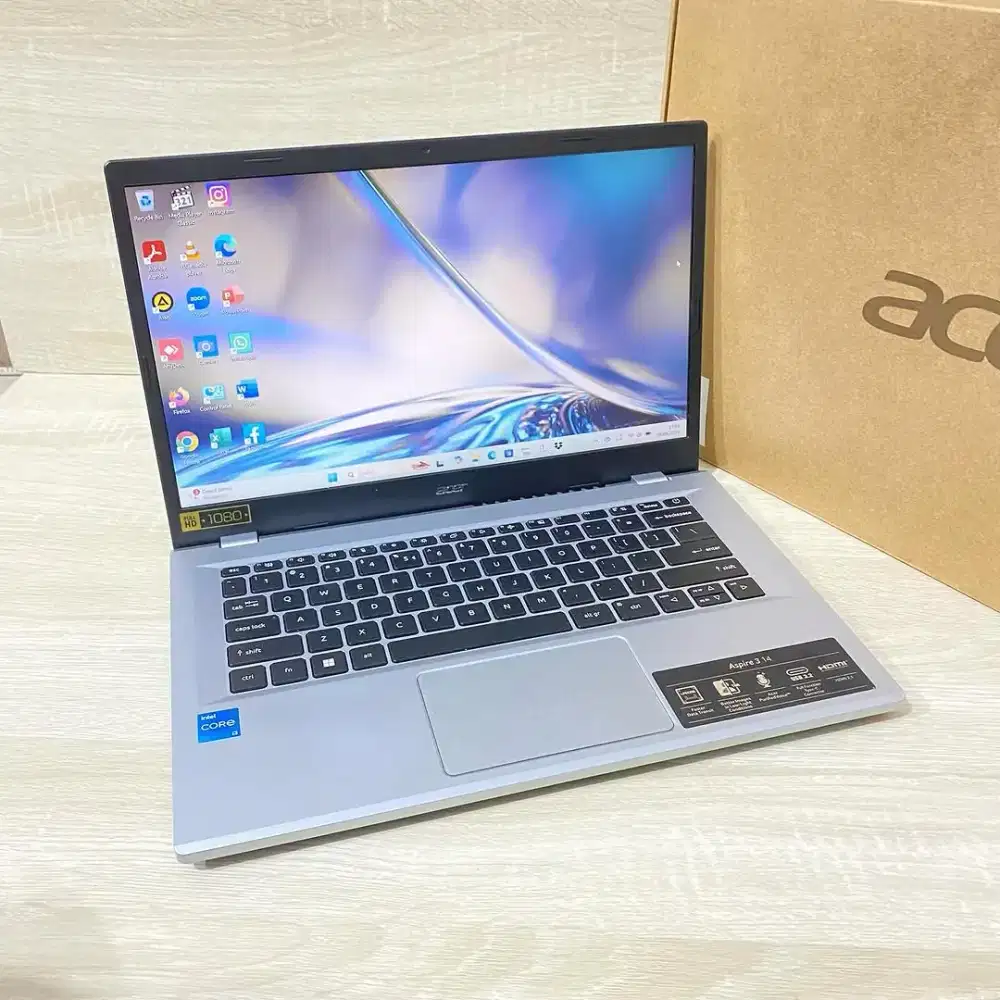 Acer Aspire 3 A314 Core i3-N305 Ram 8GB ssd 512GB fulsett