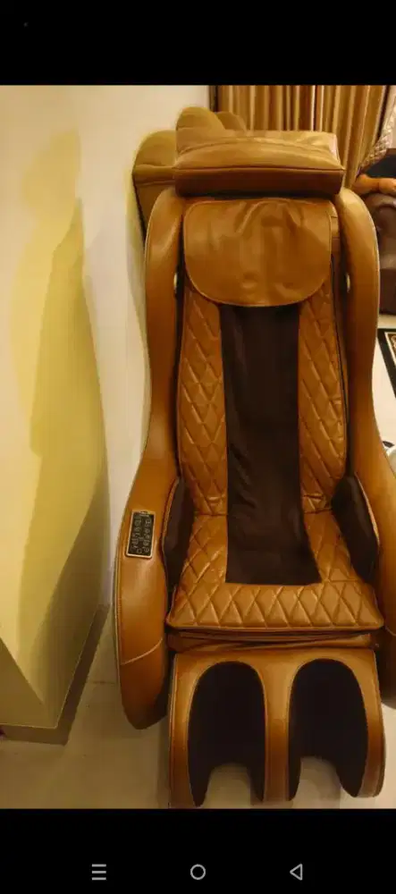 Kursi pijat advance.. Punggung dan betis..