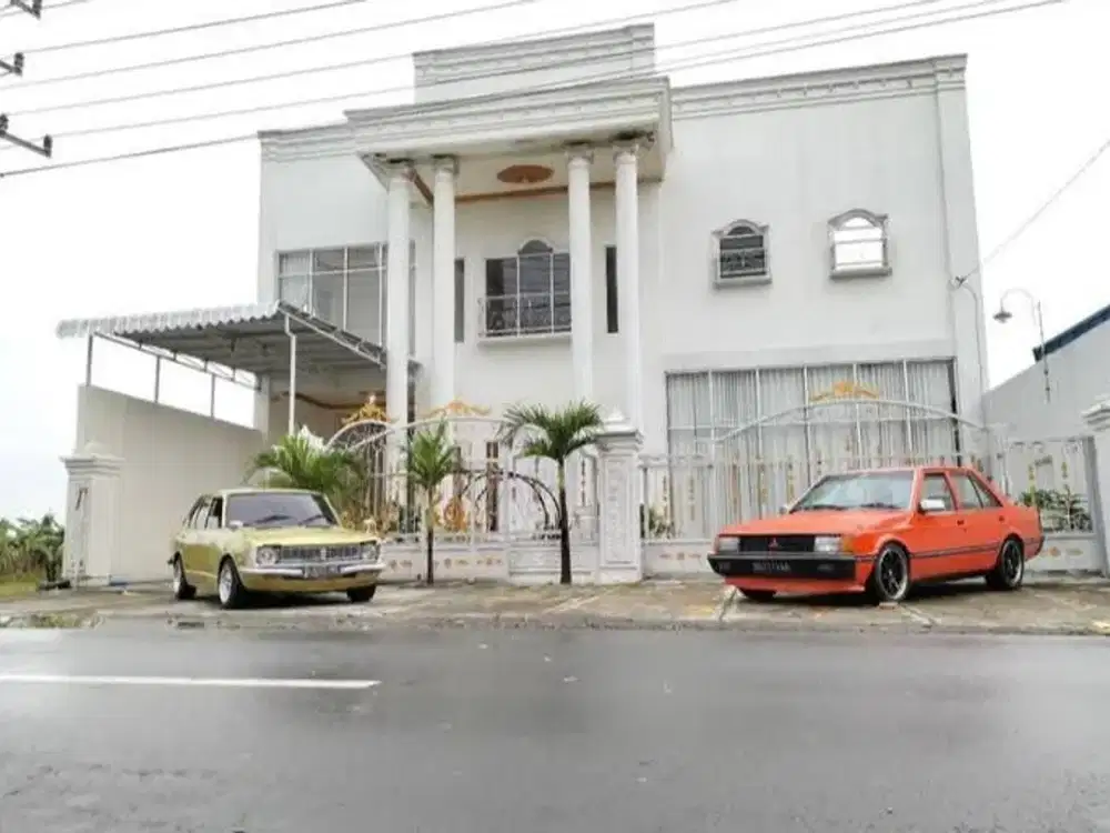 Rumah Mewah 2 Lt di Jl. Raya Telukan, Parangjoro, Grogol. Sukoharjo