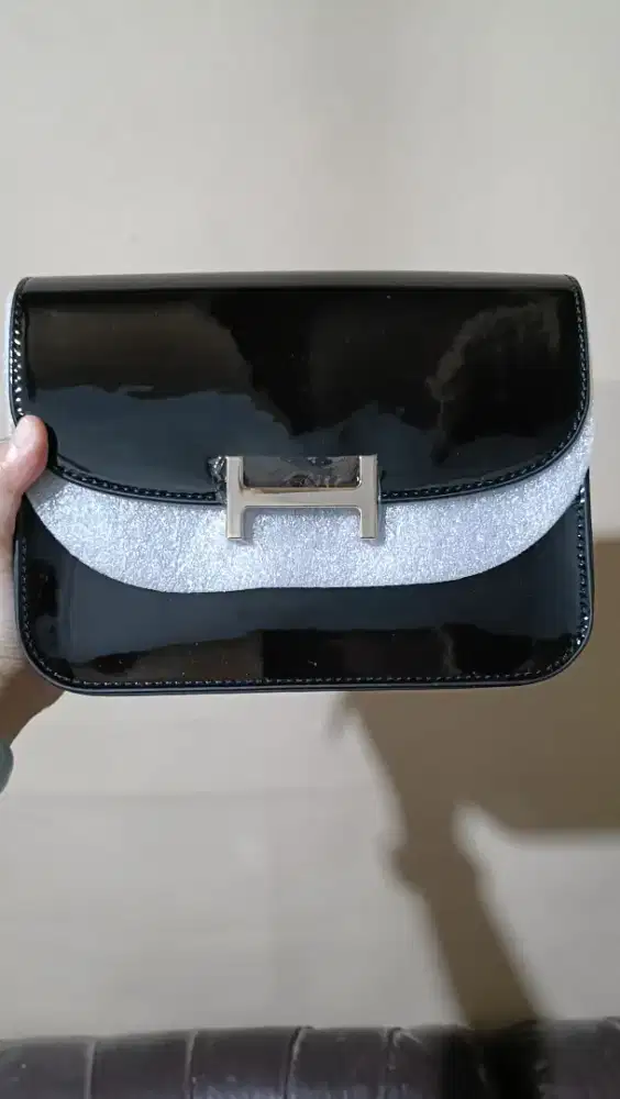 SALE Tas Slingbag Hush Puppies NEW warna hitam