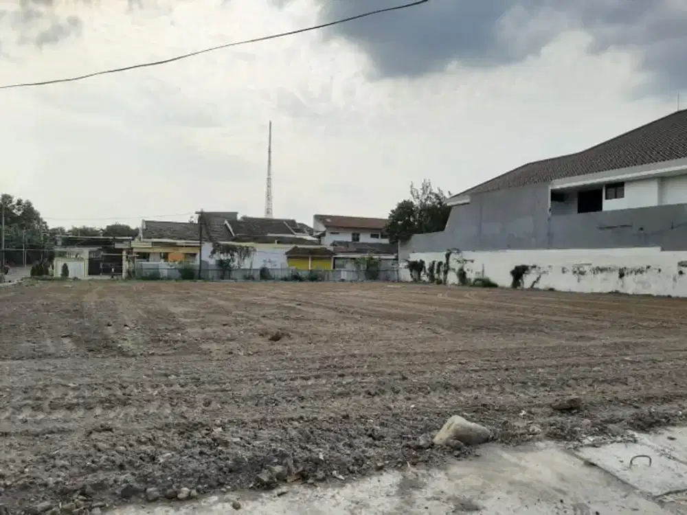 Disewakan / Dijual Lahan Siap Pakai Raya Mayjend Jonosewojo, Surabaya Barat