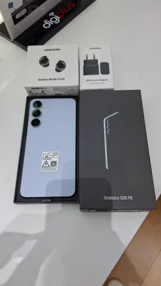 S25 FE 8+8 256 GB Free buds Core  Cicilan0% Dateng ketoko langsung acc