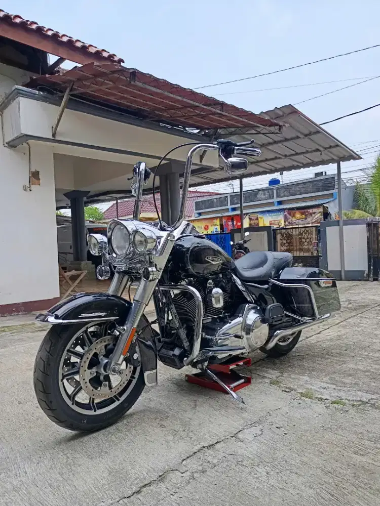 Harley Roadking 2015 abs rushmore