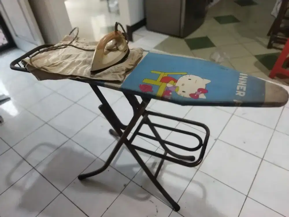 Meja setrika besi kuat + setrika national ori