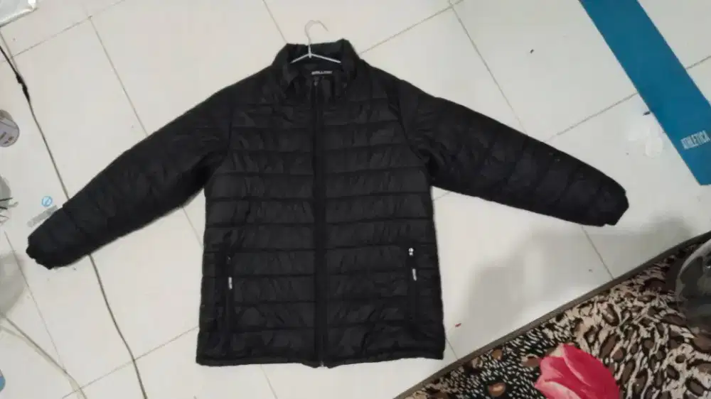 Jaket Puffer, masih mulus jarang dipake