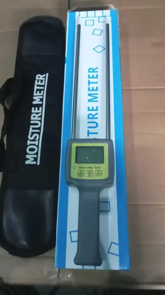 Moisture meter coklat