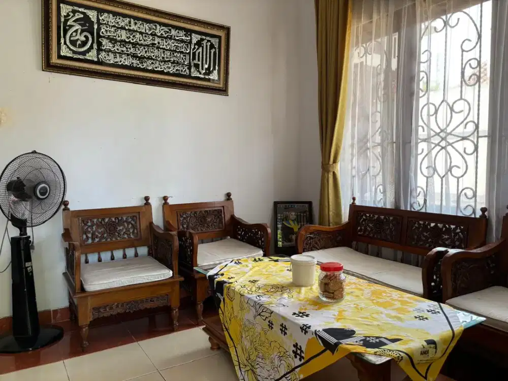 Dijual rumah di Jln Bakti Pamulang