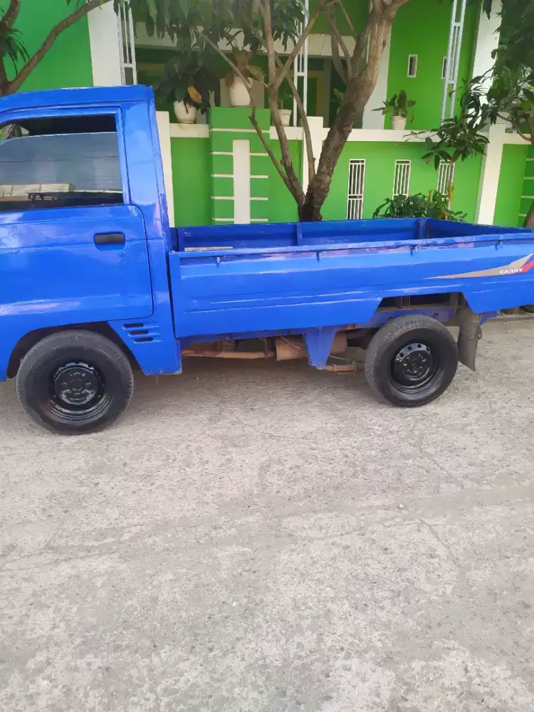 Mobil bekas suzuki carry pick up 1.5